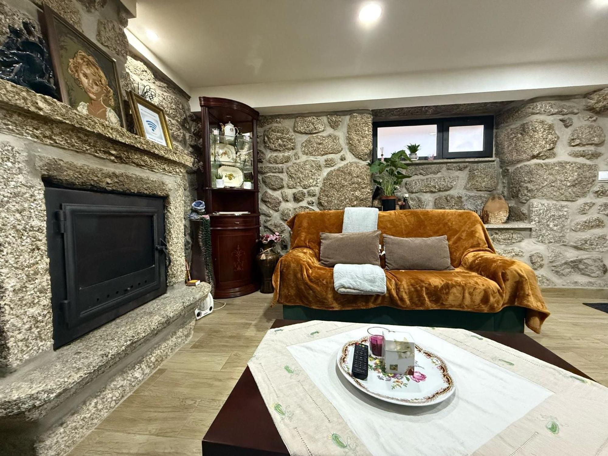Вілла Casa Carlinhos Da Carreira Терраш-де-Бору Екстер'єр фото